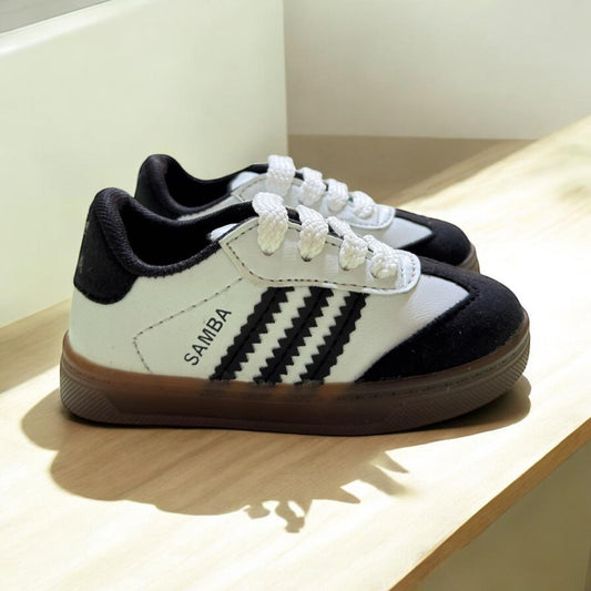 Black White Sneaker (1-3 Years)