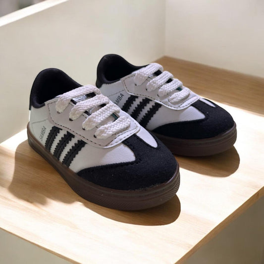 Black White Sneaker (1-3 Years)