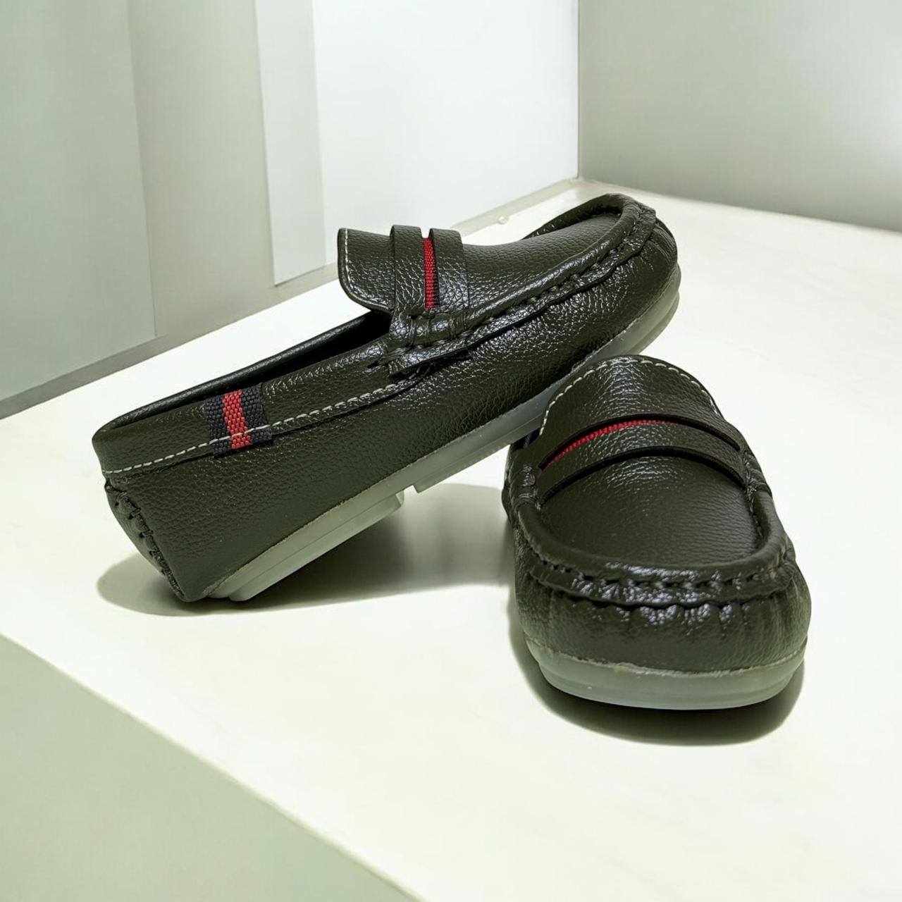 Black Red Stripe Lofars (1-3 Years)