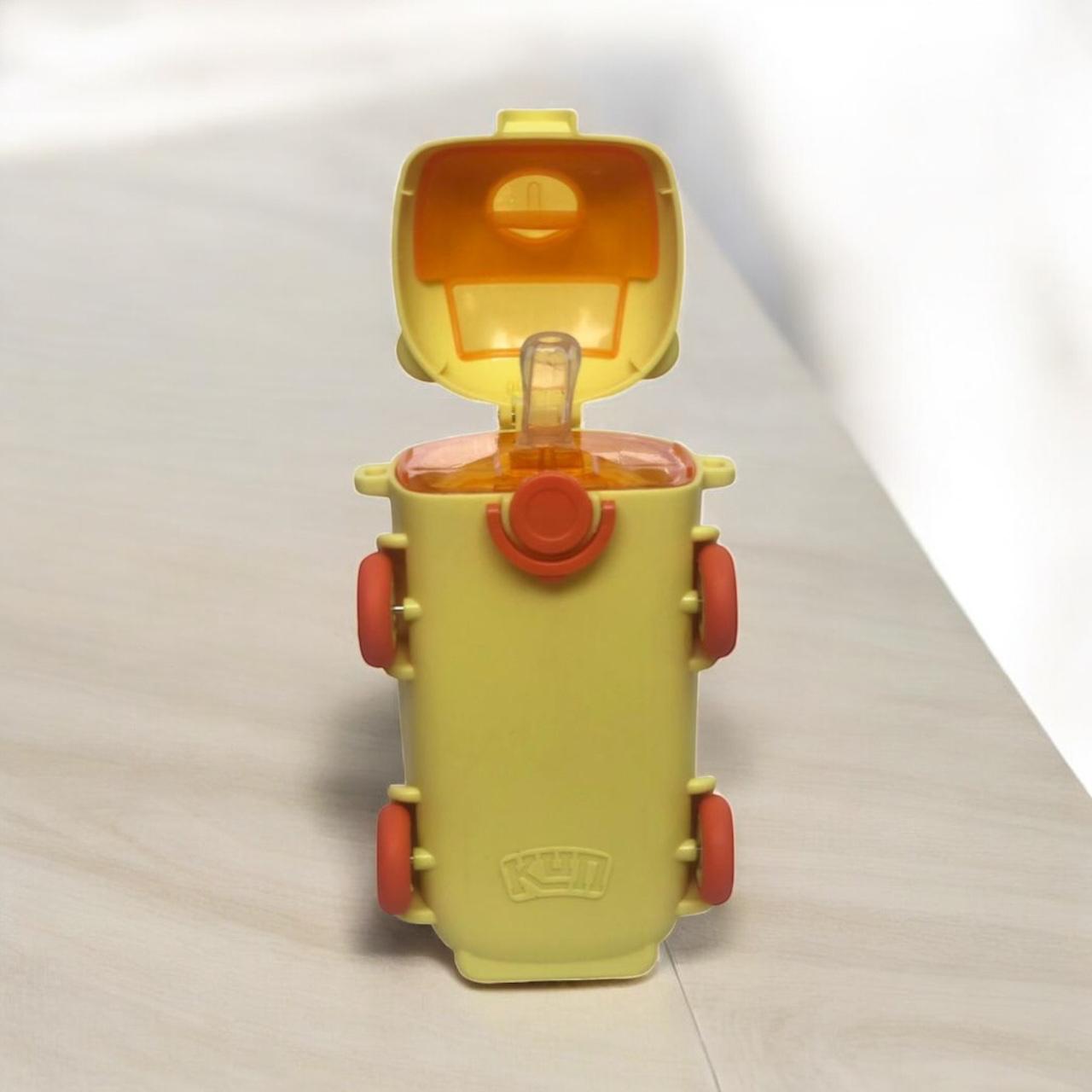 Yellow Bus Sipper