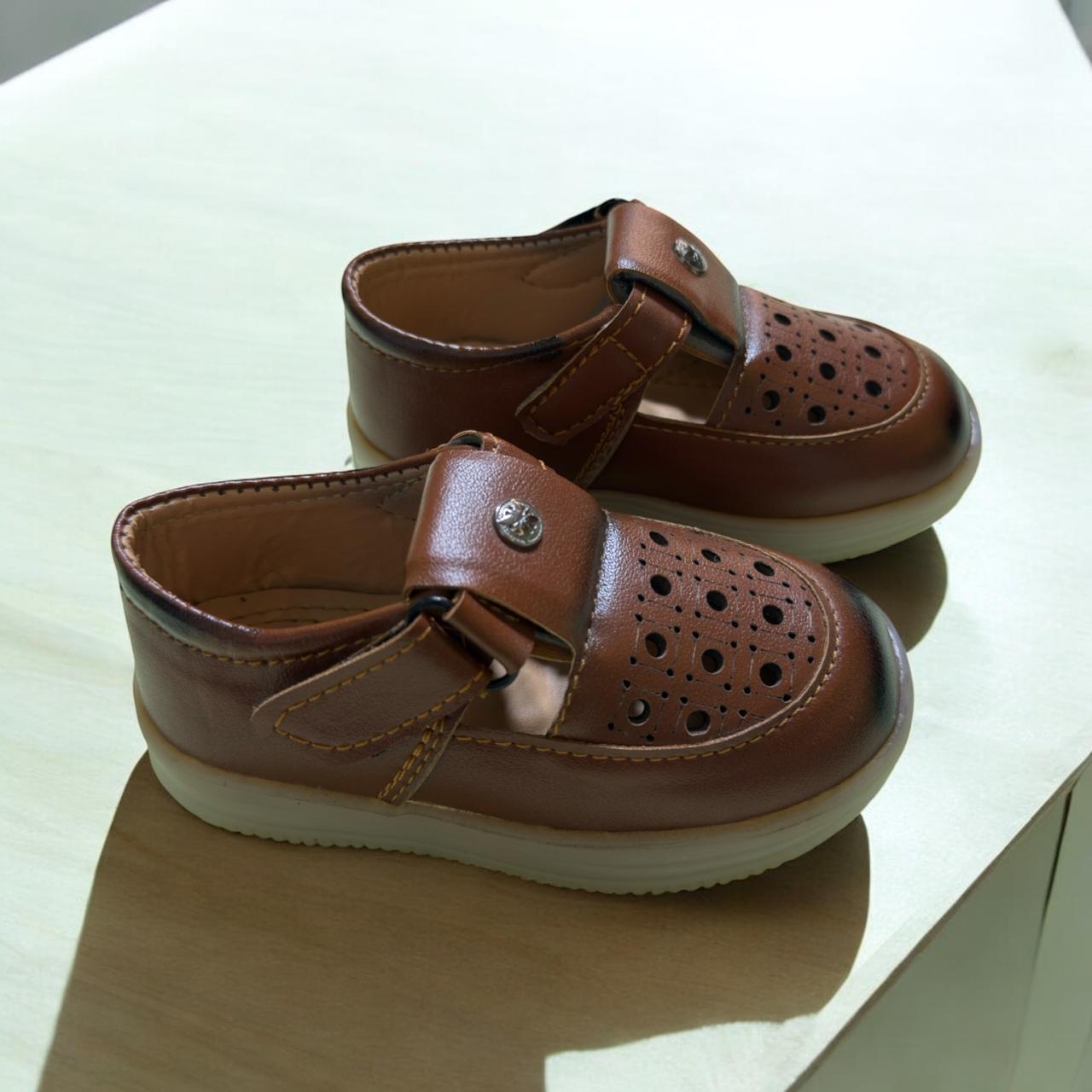 Brown Summer Sandal With Light (1-3 Year)
